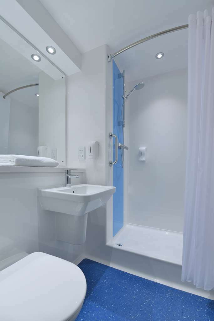 Travelodge Northwich Lostock Gralam Номер фото